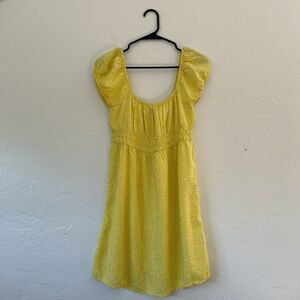 bright yellow Billabong beachy sundress — size medium